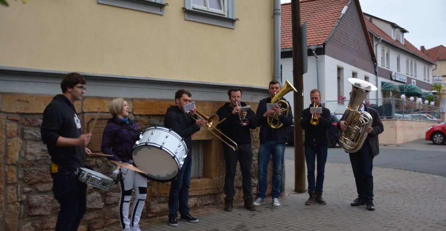 Molschleben YELLOW Die Band